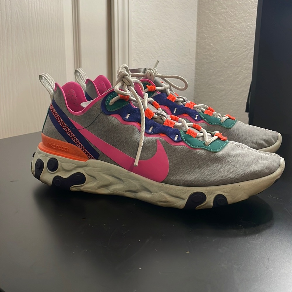 Womens react element 55 wolf grey fuchsia no box size 9 good condition